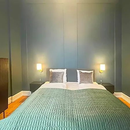 Szálloda Beautiful 3 Bedroom Flat By Marble Church
